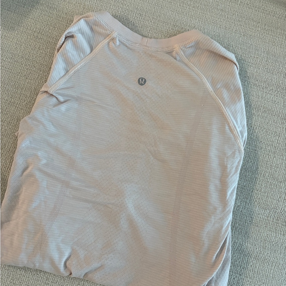 Lululemon Athletica light Pink Swiftly Long-sleeve Top